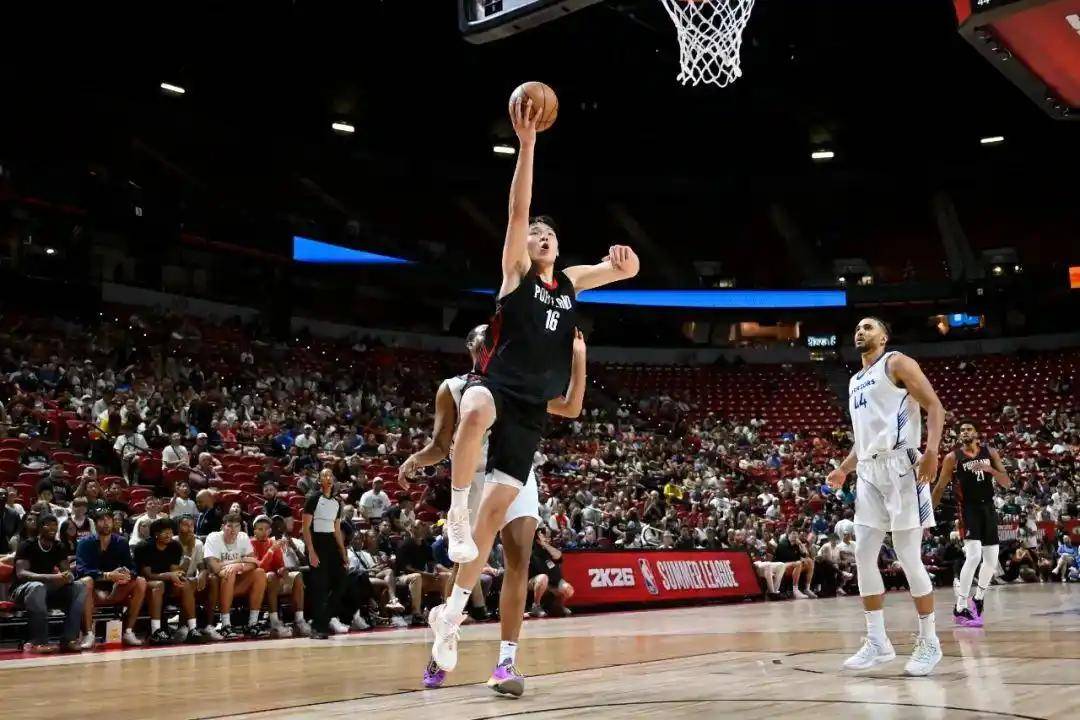 包含杨瀚森G联赛得分创新高拿到21分9篮板3助攻和3封盖的词条