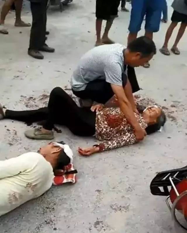 云南玉昆球员张祥硕被撞后出现眩晕伤势无大碍的简单介绍