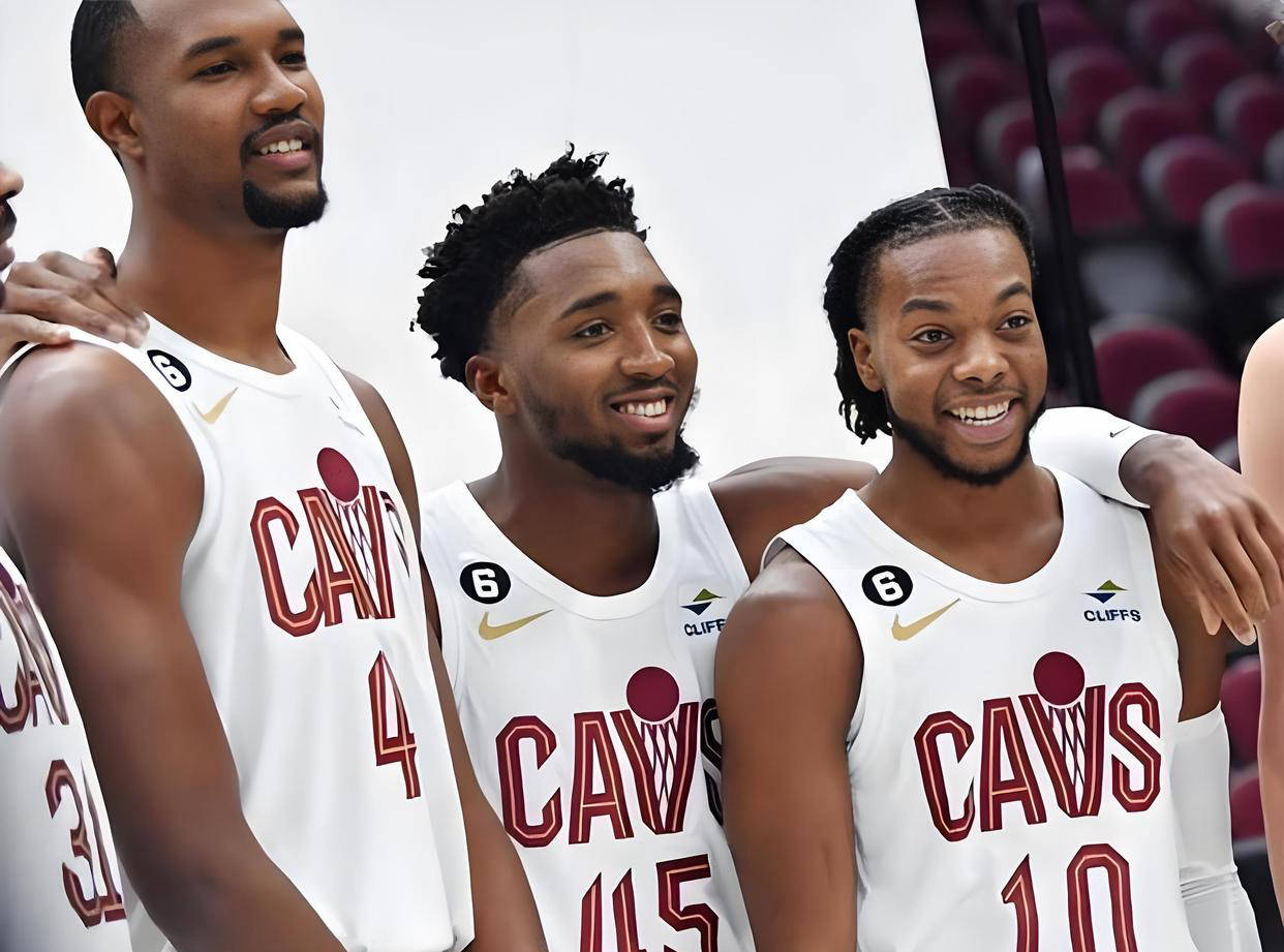 NBA-G:克利夫兰剑客VS大急流城黄金的简单介绍 第2张 NBA-G:克利夫兰剑客VS大急流城黄金的简单介绍 第2张