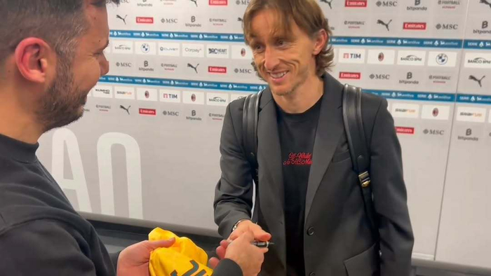 关于莫德里奇将在世俱杯后接受米兰体检双方在合同上已经达成一致的信息 第2张 关于莫德里奇将在世俱杯后接受米兰体检双方在合同上已经达成一致的信息 第2张