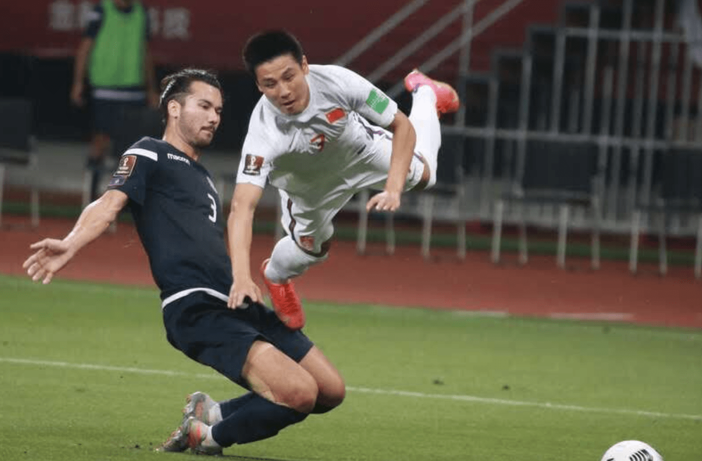 阿联酋超：迪拜胜利VS迪哈夫拉的简单介绍  第2张