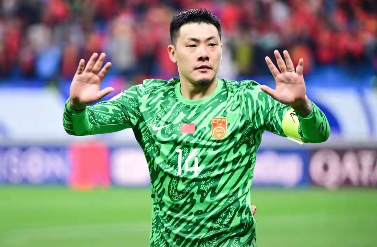 曝京鲁大战王大雷有望复出首发因腰伤缺席上一轮的简单介绍 第2张 曝京鲁大战王大雷有望复出首发因腰伤缺席上一轮的简单介绍 第2张