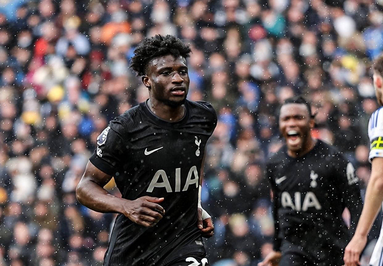 热刺对库杜斯有兴趣球队将其作为最合适选择的简单介绍 第2张 热刺对库杜斯有兴趣球队将其作为最合适选择的简单介绍 第2张