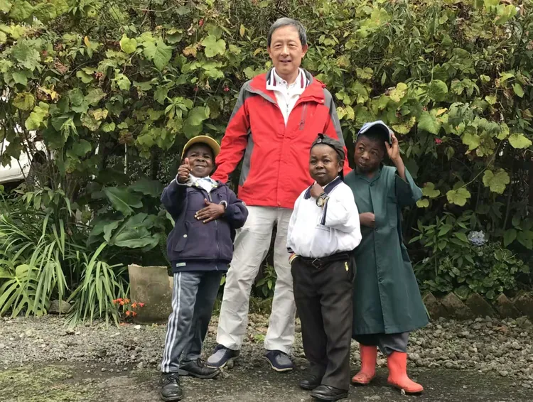 卢旺达联：吉塞尼海军陆战队VS格里拉的简单介绍