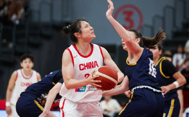 热身赛中国女篮124-57波黑女篮杨舒予22分张子宇16+7的简单介绍 第1张 热身赛中国女篮124-57波黑女篮杨舒予22分张子宇16+7的简单介绍 第1张