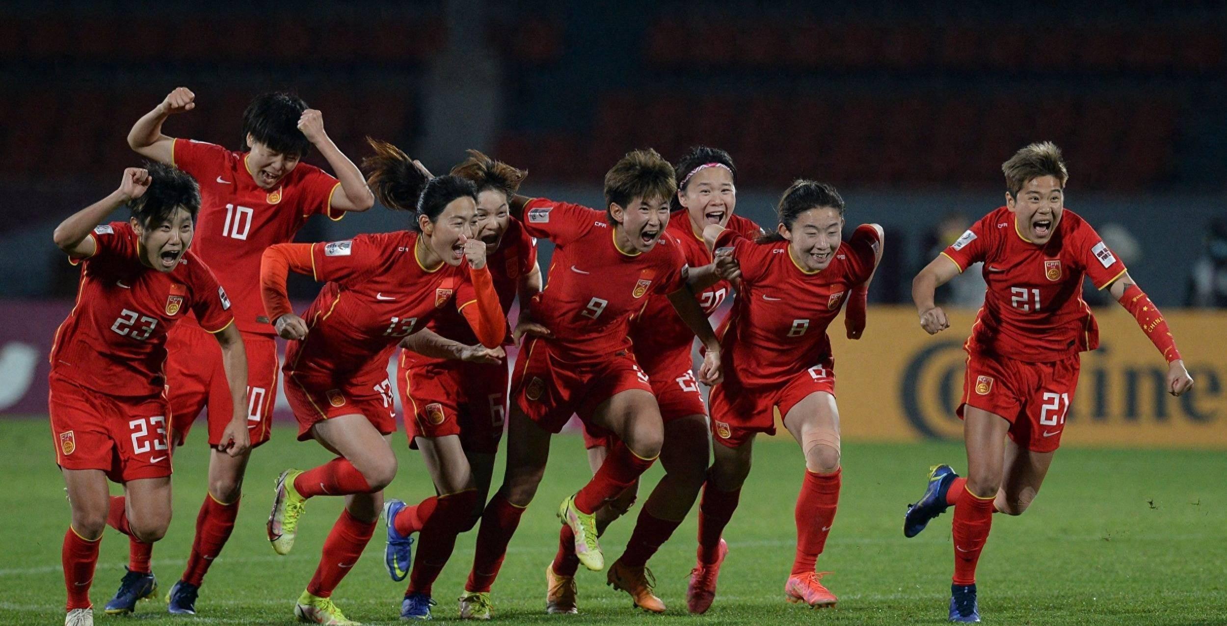 瑞士超女：图恩女足VS草蜢女足的简单介绍