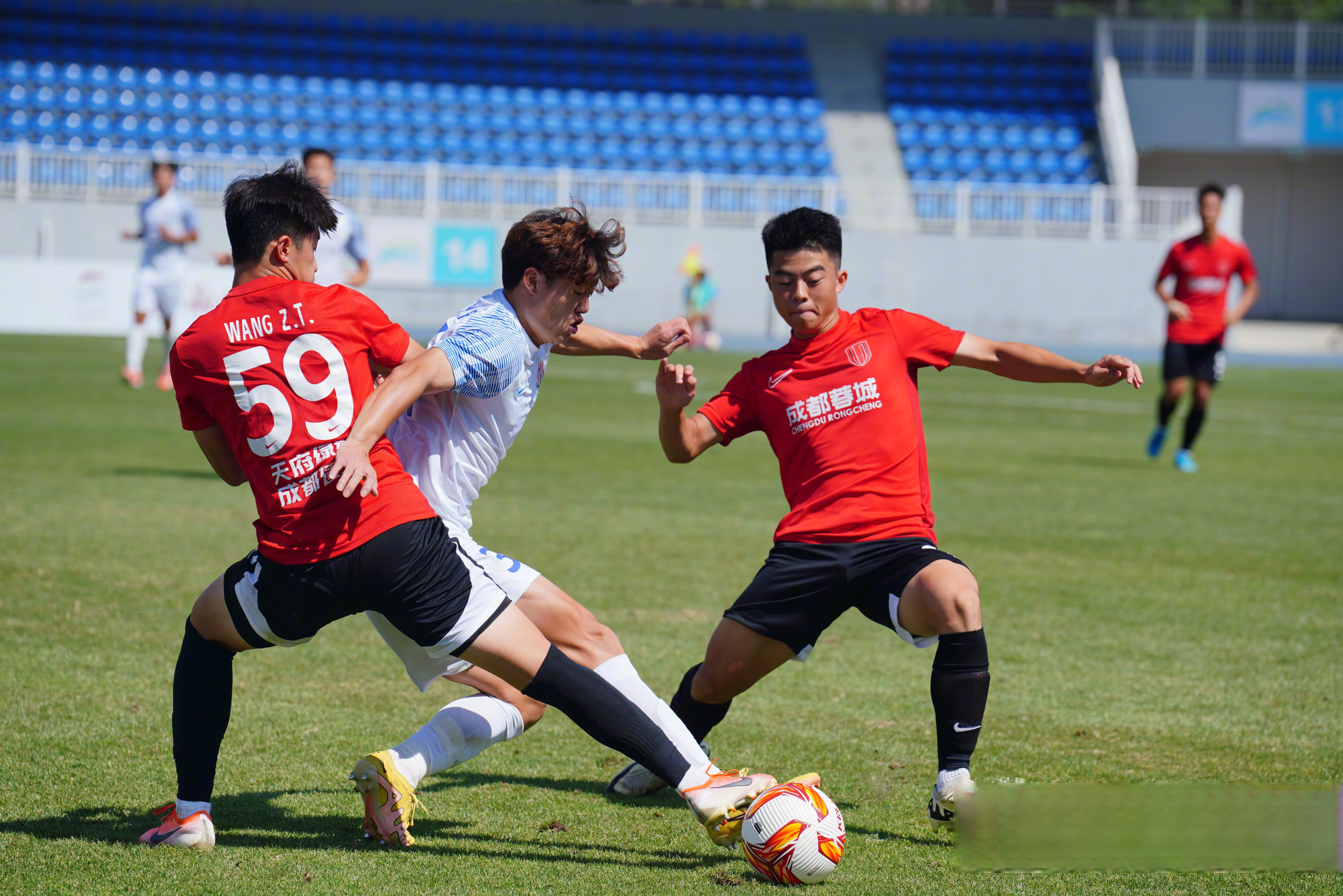 关于媒体人:申花国脚与球队会合未参加合练的信息 第2张 关于媒体人:申花国脚与球队会合未参加合练的信息 第2张