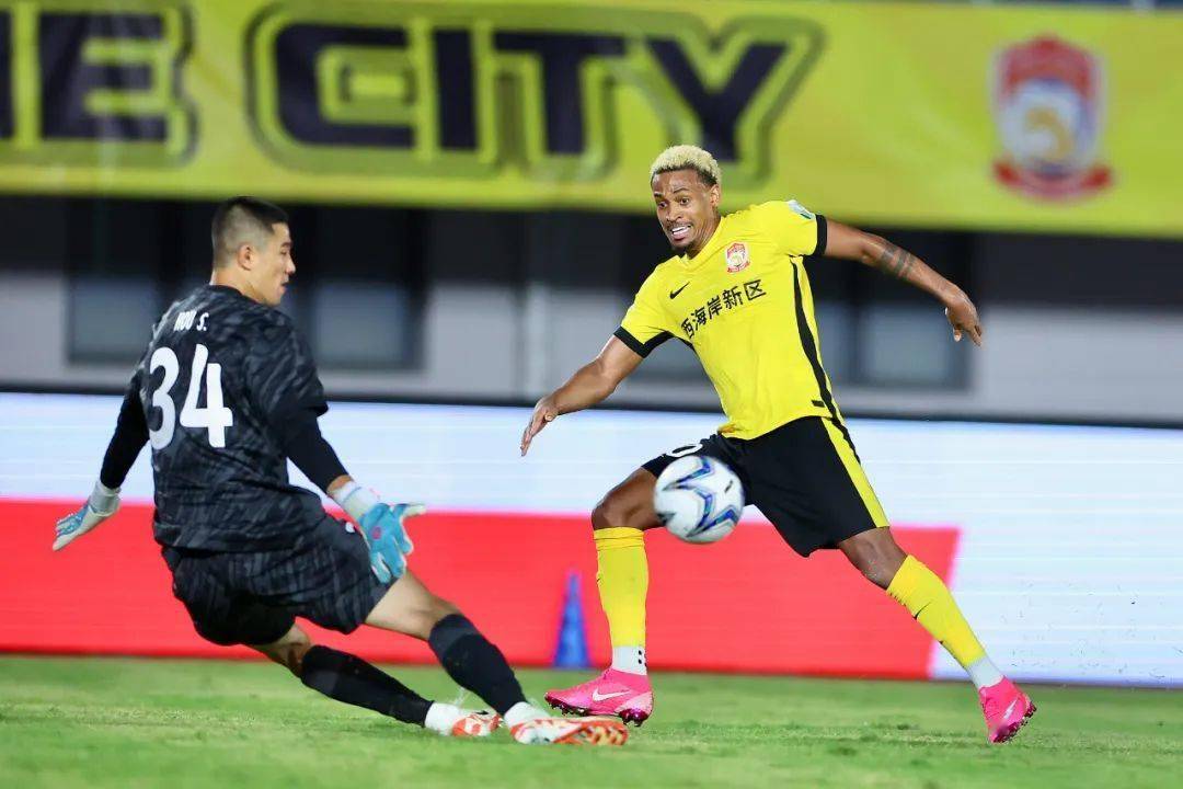 关于博主:侯森参加国安训练恢复状况良好的信息 第2张 关于博主:侯森参加国安训练恢复状况良好的信息 第2张