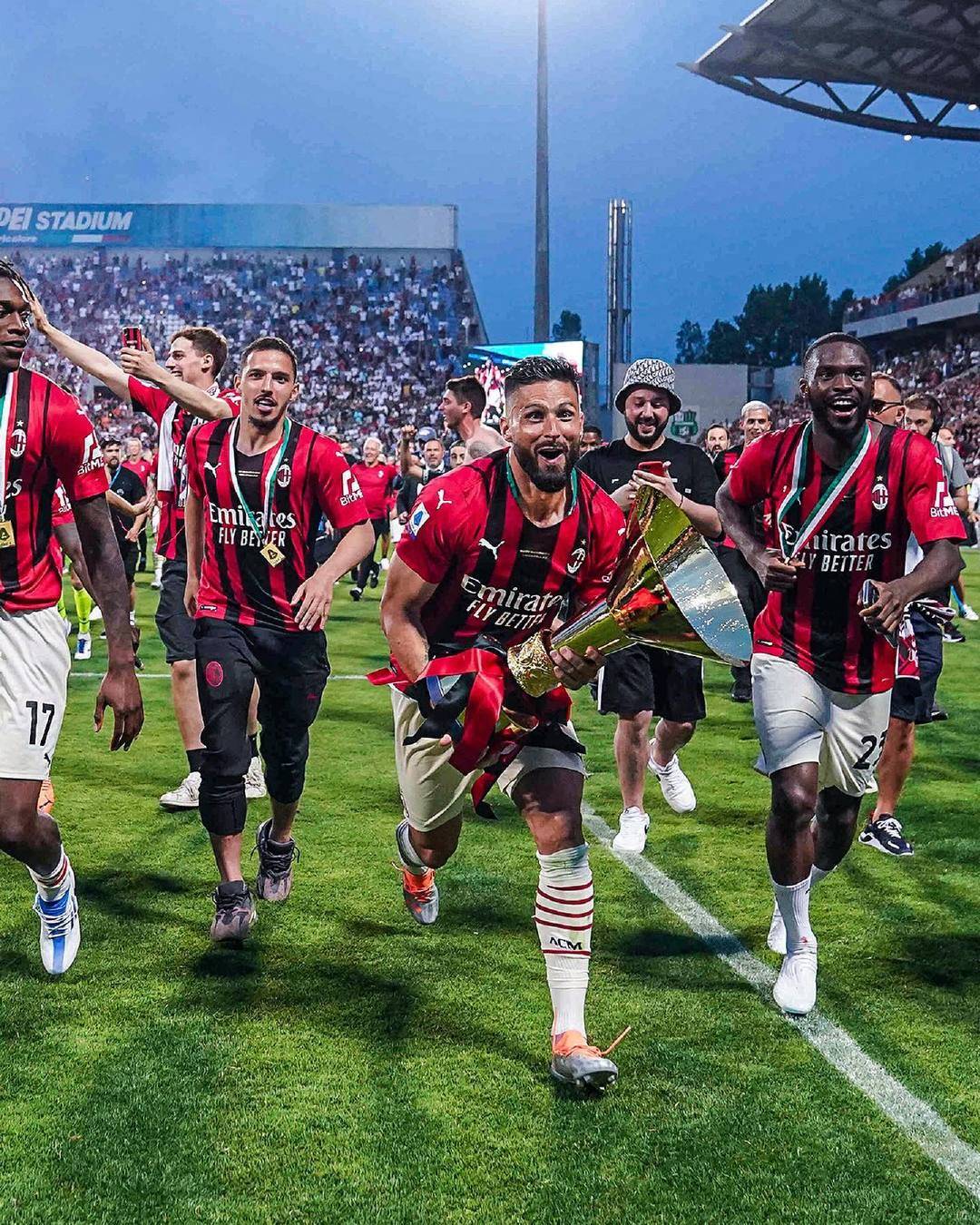 包含世预赛塞尔维亚VS英格兰比赛预测三狮军团保持连胜战绩的词条