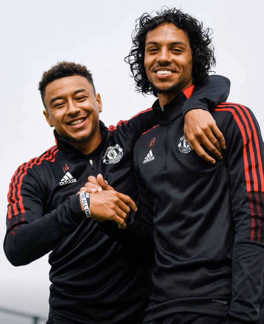 包含曝曼联承担阿马斯租借费用球员租借谢周三的词条