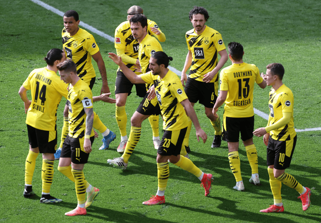 关于33.6万人观战皇马世俱杯比赛场均上座超6万人的信息