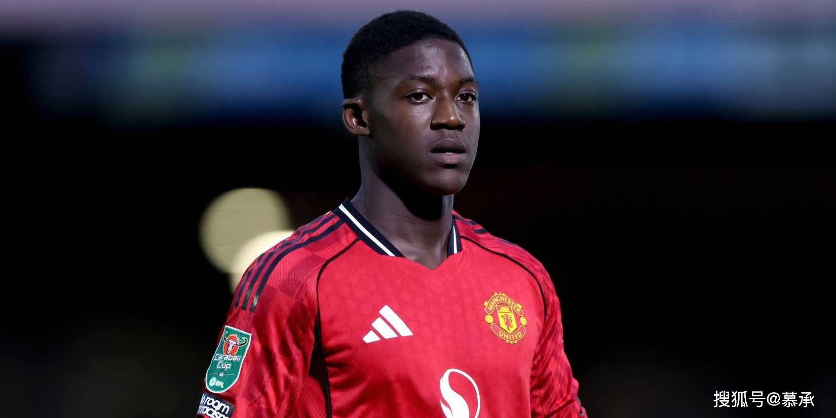 曼联名宿:球队帅位恐生变阿莫林面临下课危机的简单介绍 第2张 曼联名宿:球队帅位恐生变阿莫林面临下课危机的简单介绍 第2张