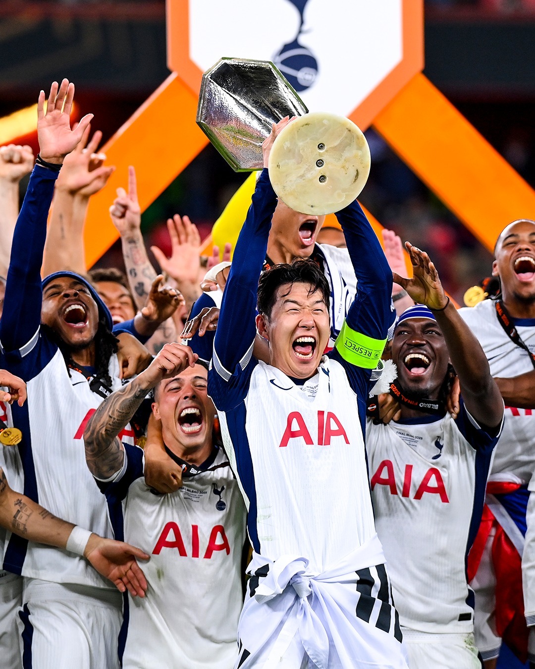 关于孙兴慜赛后不想佩戴热刺队长袖标深陷转会流言的信息 第2张 关于孙兴慜赛后不想佩戴热刺队长袖标深陷转会流言的信息 第2张