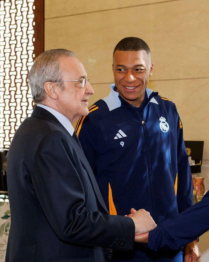 卡昂总监谈及姆巴佩在俱乐部的角色给予俱乐部很大的自由空间的简单介绍 第2张 卡昂总监谈及姆巴佩在俱乐部的角色给予俱乐部很大的自由空间的简单介绍 第2张