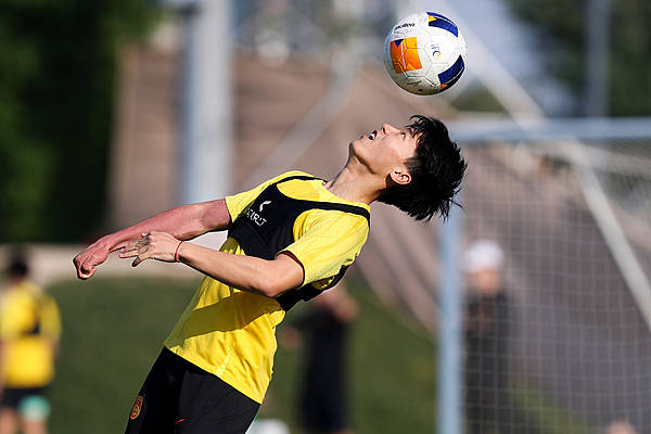 曝胡荷韬无缘参加蓉城海港战球员获得U22国足征召的简单介绍 第1张 曝胡荷韬无缘参加蓉城海港战球员获得U22国足征召的简单介绍 第1张