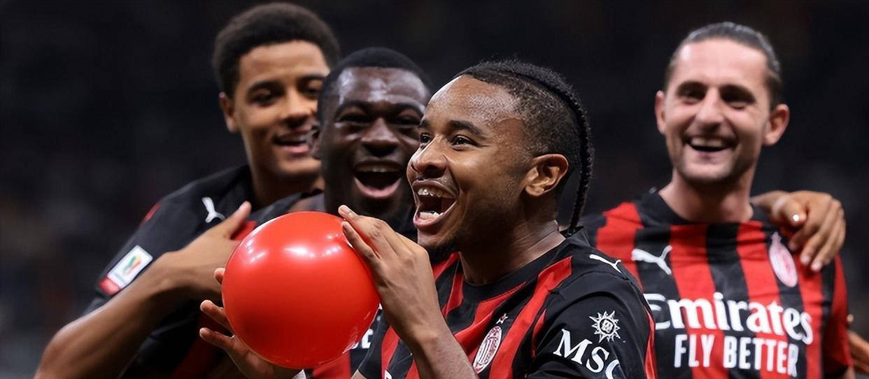 包含意甲今夏转会费最贵阵容恩昆库标王那不勒斯三将在列的词条